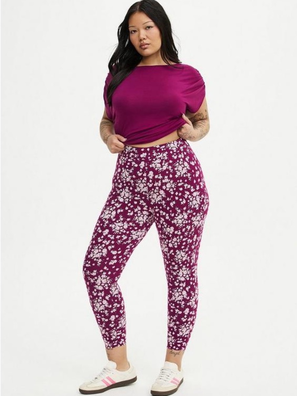 Torrid 1X Crop Signature Waist Premium Legging NWT PURPLE floral - Picture 2 of 5